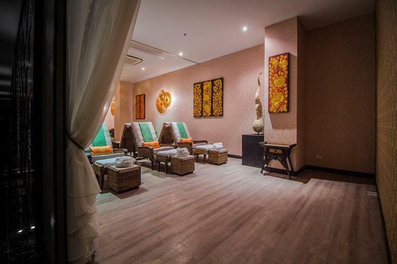 Grand Oliver Hotel Danok Sadao Luaran gambar